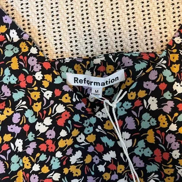 Reformation Marlowe Dress - Picture 2 of 2